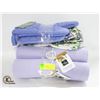 Image 1 : MAUVE PLACEMATS TOWELS OVEN MITS