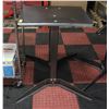 Image 1 : BAILIFF SEIZED METAL DISPLAY STAND