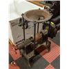 Image 1 : LISTED GRINDER ANTIQUE MEAT GRINDER DESIGN