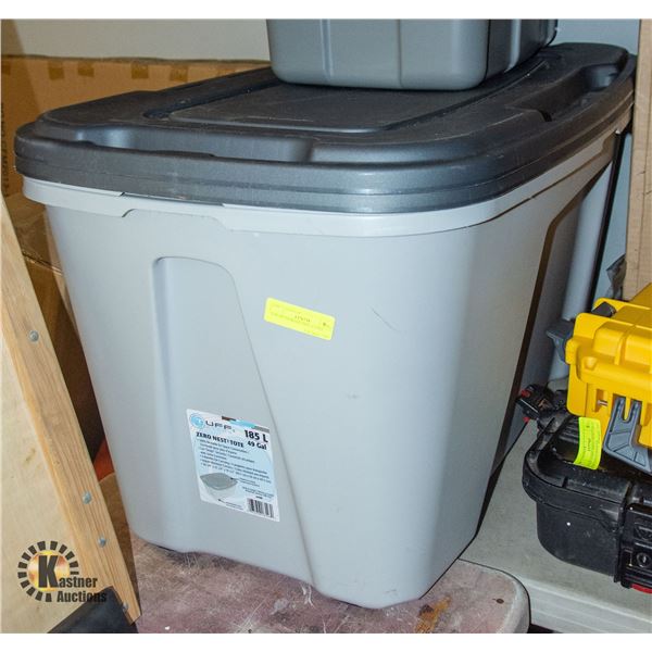 LOT OF STORAGE BINS & LIDS