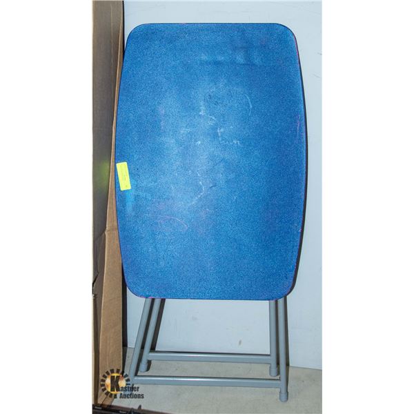 BLUE FOLDING TABLE