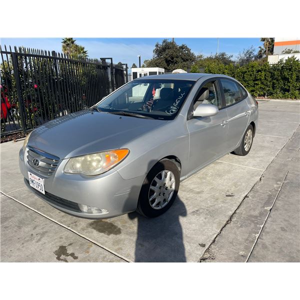 HYUN ELANTRA  2010 SALV T/DONATION