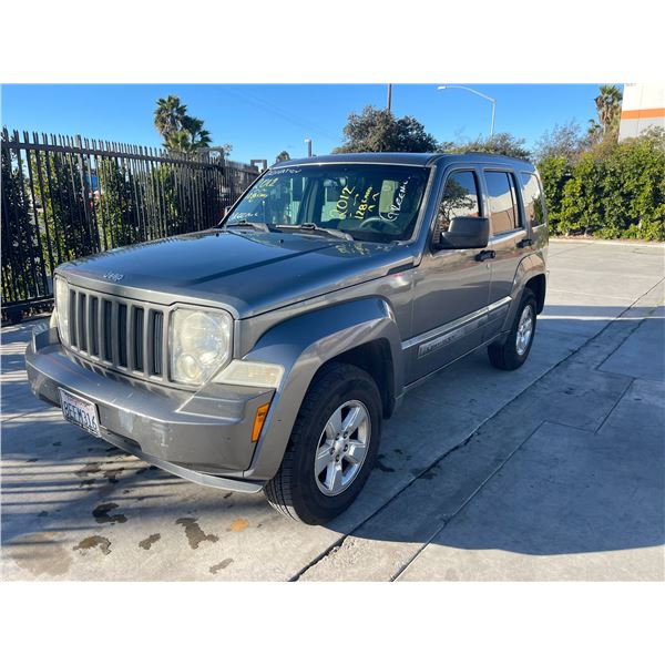 JEEP LIBERTY 2012 T-DONATION