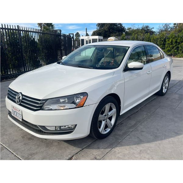 VOLK PASSAT 2015 T-2 DAYS