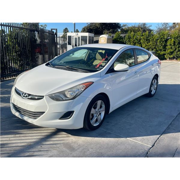HYUN ELANTRA 2013 T-REPO-SMOG-2 DAYS