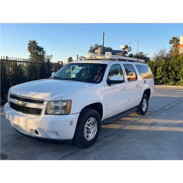 CHEV SUBURBAN 2011 T-SMOG -2 DAYS