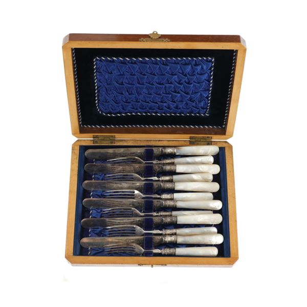 Levesley Bros. Mother of Pearl Cutlery Set 1930-35