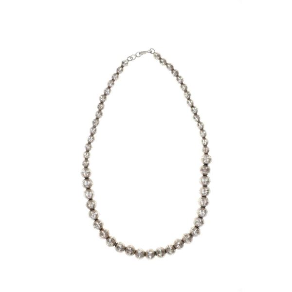 Navajo Pearl Sterling Silver Graduated Necklace