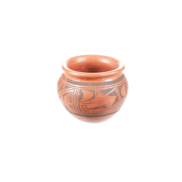 Hopi Tewa Violet Huma (1930-1982) Pottery Olla
