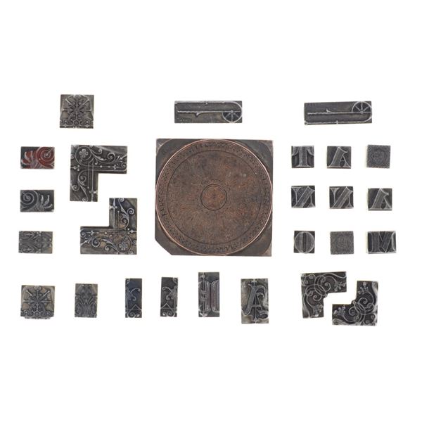 Nineteenth Century Victorian Linotype Print Type