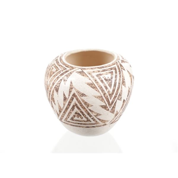 Acoma Pueblo J. Louis Polychrome Pottery c. 1950's