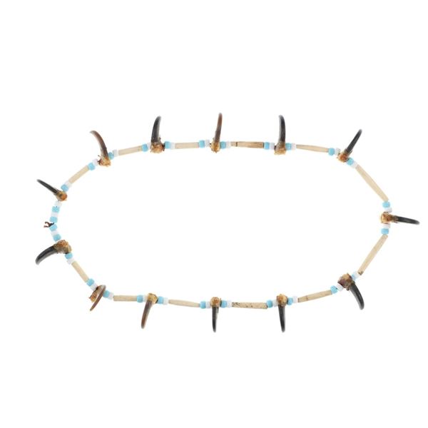 Antique Sioux Bear Claw Beaded Necklace