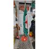 Image 1 : Amazing Reproduction Texaco flag pole, cast iron base, 7ft tall