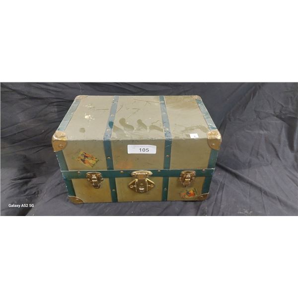 Vintage Doll Steamer trunk 8"x15"