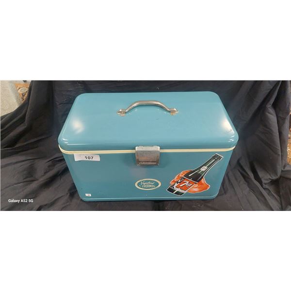 very nice thermos cooler with 7up decal