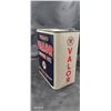 Image 2 : Nice condition Texaco Valor Motor Oil 2 Gallon Can