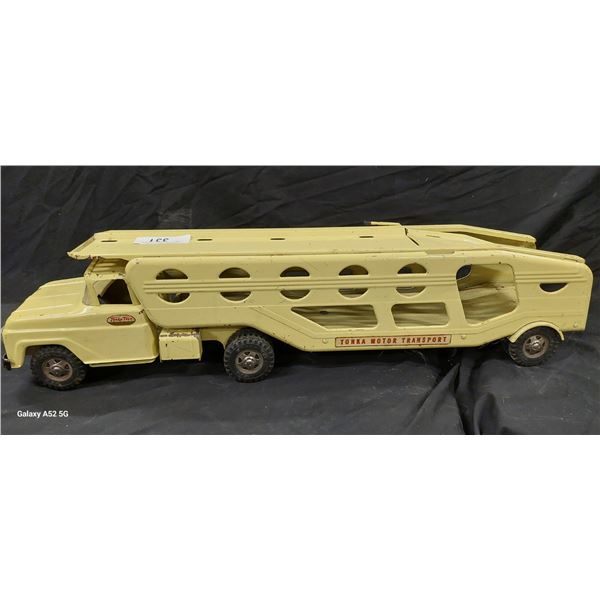 Vintage Tonka Motor Transport Pressed steel truck and Trailer 29" long