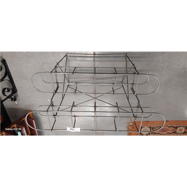 Vintagec curb stand oil rack 26"x22"