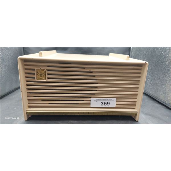 1953 Motorolla sundial tube radio, needs new cord