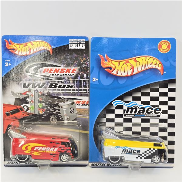 Hot Wheels Drag Bus Pair