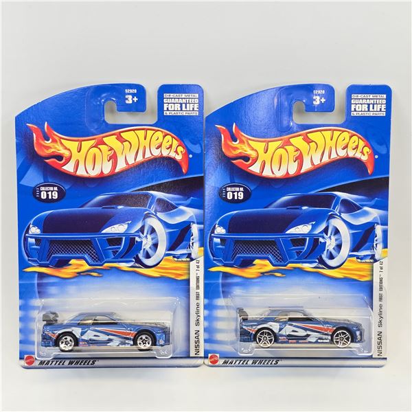 Hot Wheels Skyline R32 pair