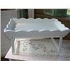 Image 1 : White painted bedside tray w/ruffled edges