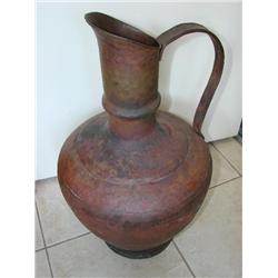 Metal decorative pot/urn