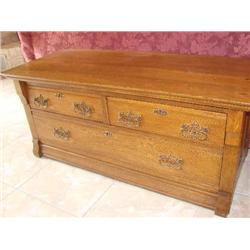 Wonderful Oak Chest