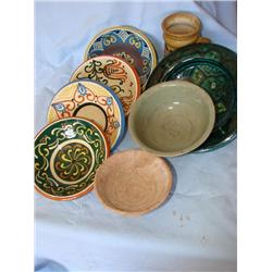 8 Pottery Items