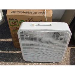 NEW! In box! Lakewood 20" fan
