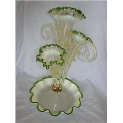 Epergnes Vase (center stem-clean break)