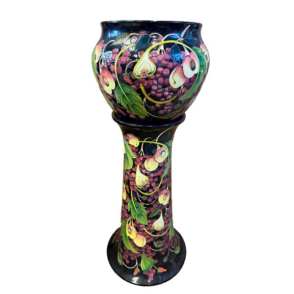 Moorcroft Pottery Queens Choice Jardiniere & Pedestal