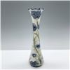 Image 2 : Early Moorcroft for Macintyre Florian Ware Vase, Blue Poppy