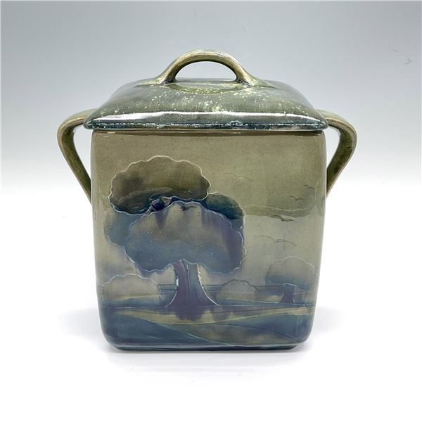 Moorcroft Pottery Lidded Biscuit Box, Hazeldene