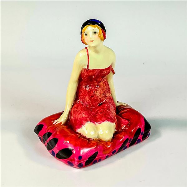 Negligee - HN1272 - Royal Doulton Figurine