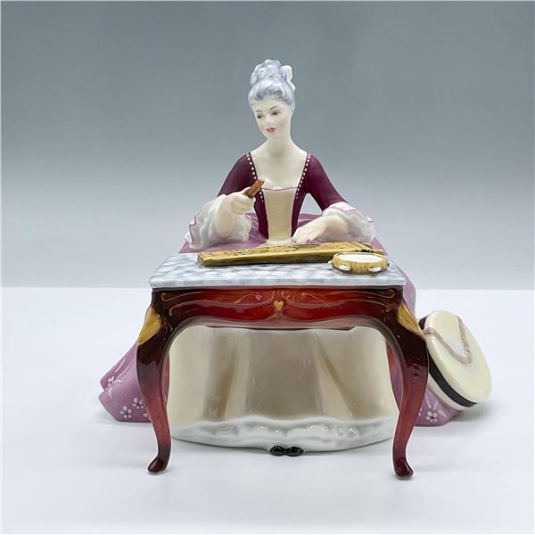 Royal Doulton Porcelain Figurine, Dulcimer HN2798