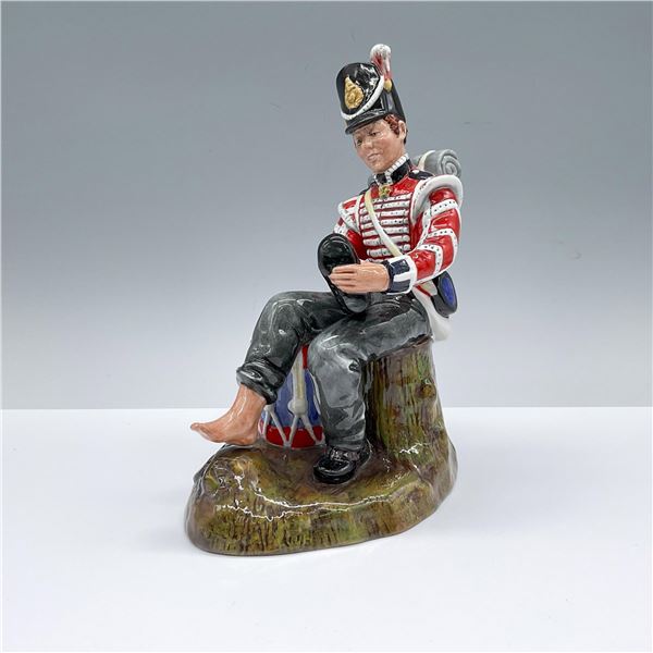 Royal Doulton Porcelain Figurine, Drummer Boy HN2679
