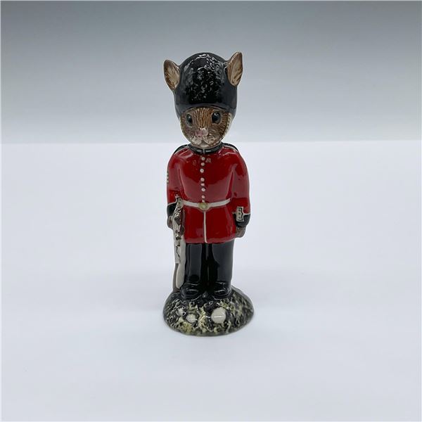 Royal Doulton Bunnykins Prototype Figurine, Guardsman