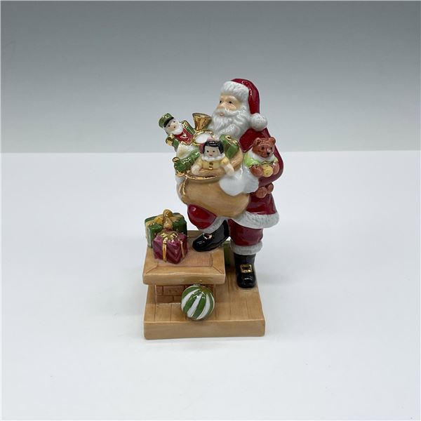 Santa Rooftop (Mini) - HN4714 - Royal Doulton Figurine
