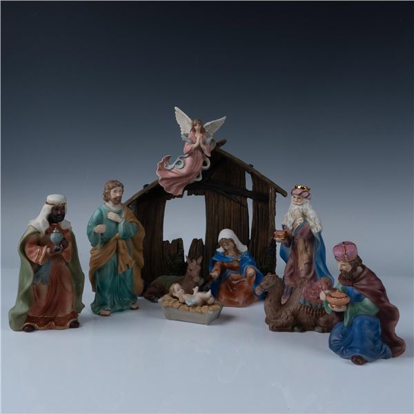 Royal Doulton Figural Nativity Set - Royal Doulton Figurine