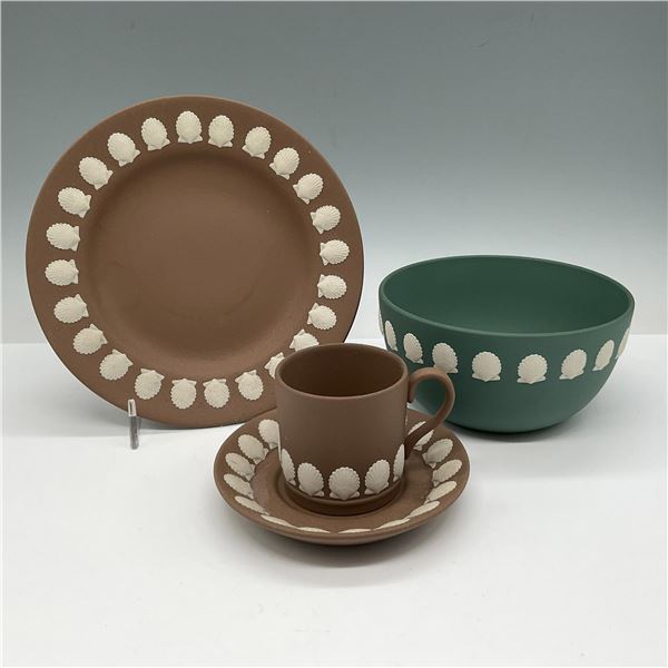 4pc Wedgwood Jasperware Seashell Tableware, Green & Brown