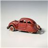 Image 2 : Chrysler Red Airflow Coupe Cast Iron Toy Car