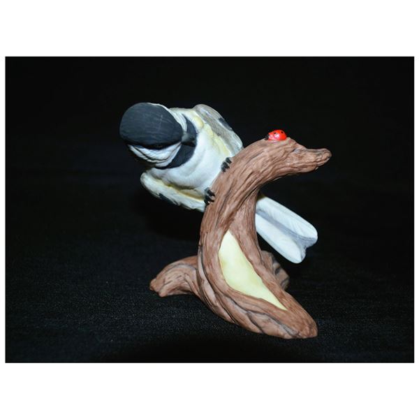 Boehm Porcelain Chickadee W/Lady Bug Sculpture, 1984