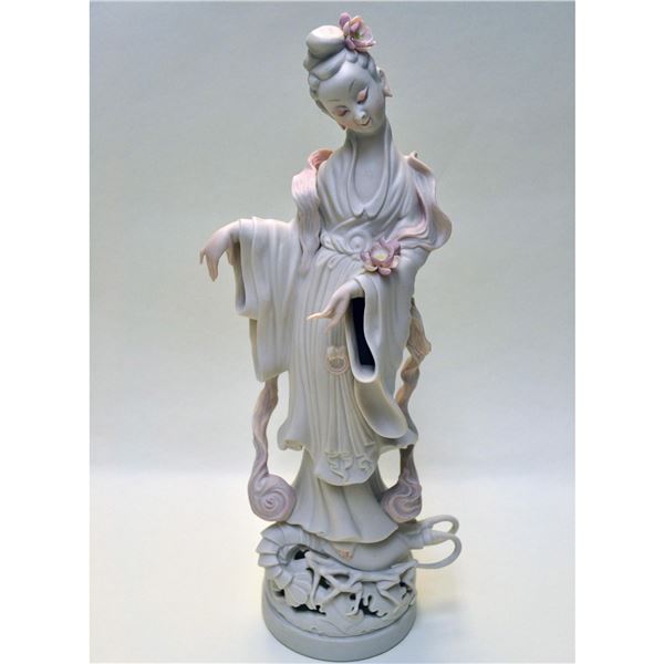 Cybis Porcelain Kyan Yin Figurine, 1972