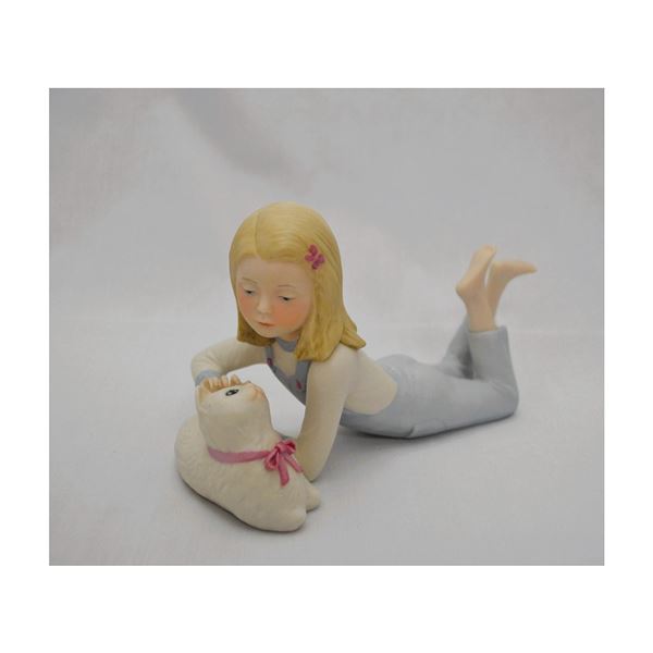 Cybis Porcelain Suzanne, Girl W/Kitten Sculpture