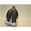 Image 3 : 2Pc Connoisseur Porcelain Penguins Affection Sculpture