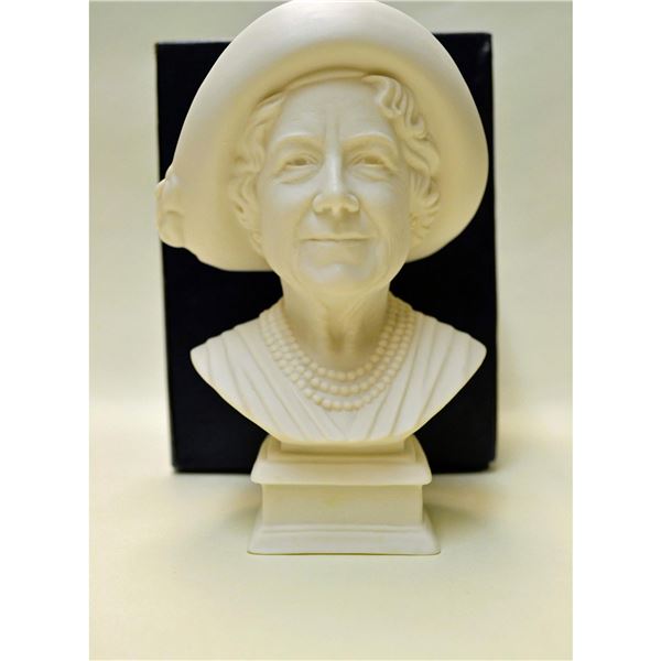 Royal Doulton Porcelain HM Q. Elizabeth The Queen Mother Parian Bust, HN4340, 2000