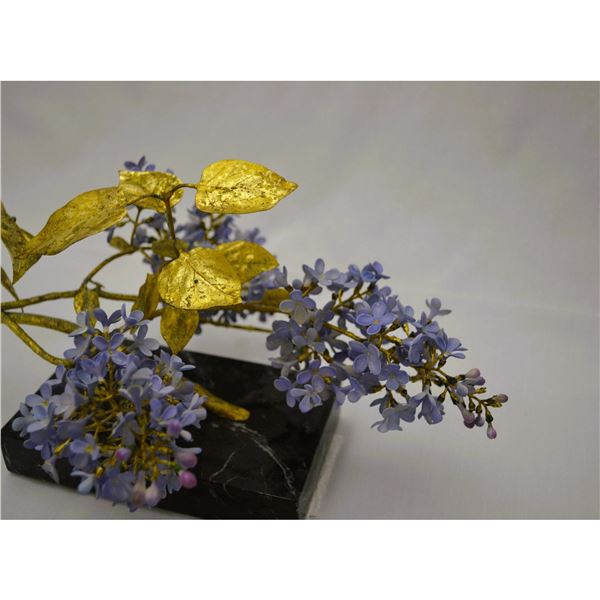 Royal Worcester St. Denis Floral Centerpiece by Ronald Van Ruyckevelt, Vintage.