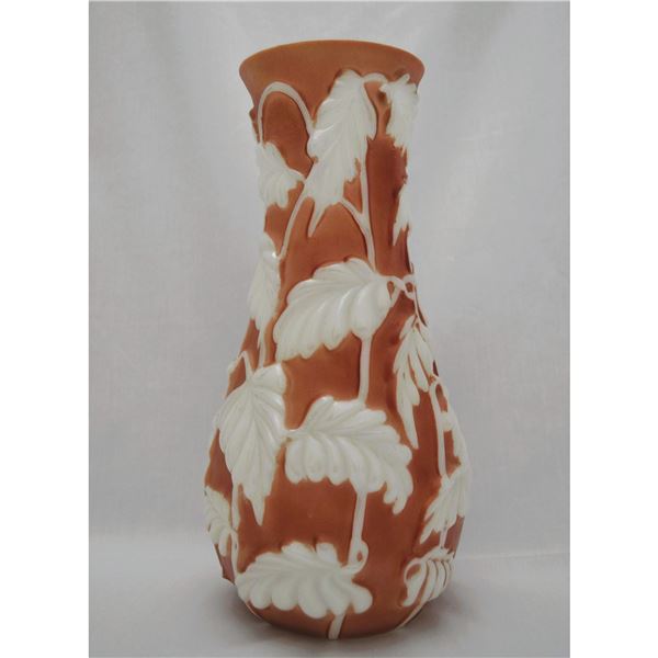 Phoenix Art Glass Sculptured Philodendron Vase, Rose Shadow