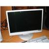 Image 1 : 19" Wide Screen Flat Panel Monitor W/built In
